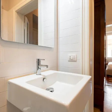 Anna - 4 Camere, Bagni Privati E Giardino