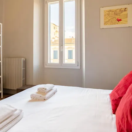 Anna - 4 Camere, Bagni Privati E Giardino *