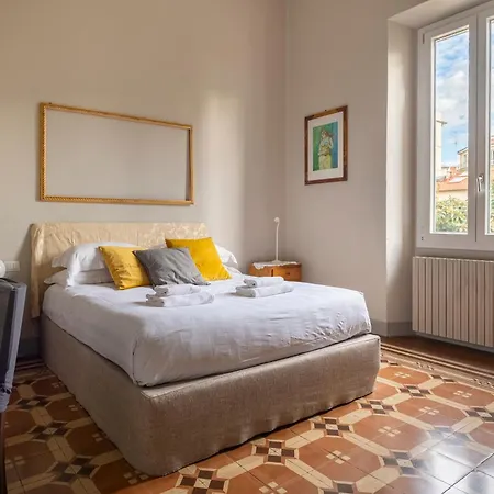 Anna - 4 Camere, Bagni Privati E Giardino Florence